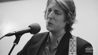 Eric Hutchinson &quot;Tell The World&quot; - Pandora Whiteboard Sessions