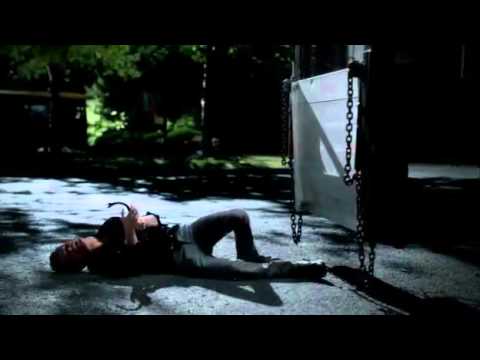 The Vampire Diaries 3x05 The Reckoning "Klaus gives Tyler his blood then kills him"