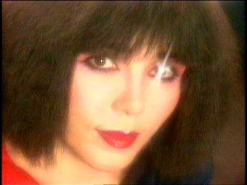 Sandii & The Sunsetz - Sticky Music