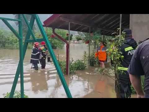 Inundații puternice în România. Mai multe zone au fost afectate