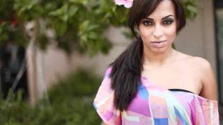 Bad Chick Remix Mia Rey featuring ZulyLP