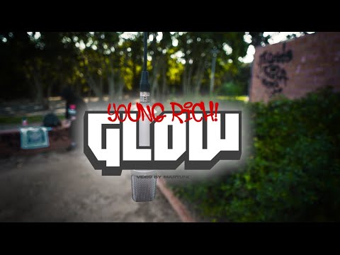 Glow - YoungRich (VideoClip Oficial) 
