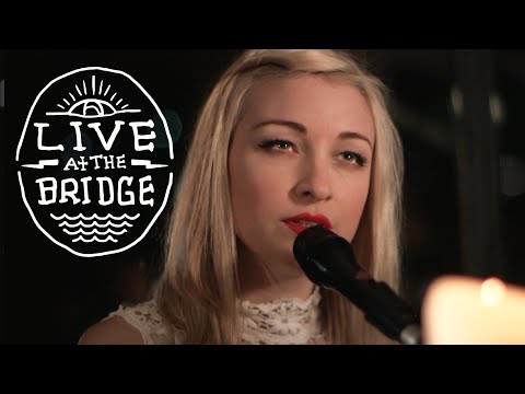 Kate Miller-Heidke ft. Ryan Keen - 'Share Your Air' (Live at the Bridge)