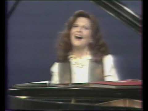 Osztálytalálkozó - Tiboldi Mária