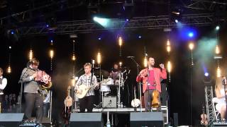 Bellowhead 'Roll The Woodpile Down' Live Carfest North 04.08.13 HD