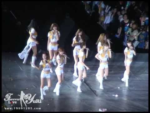 [FANCAM] 100911 SNSD Yuri - Himnae&Oh@SM Town shanghai Concert 2010
