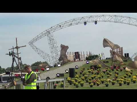 Lednica 2022 - Koronka do Bożego Miłosierdzia