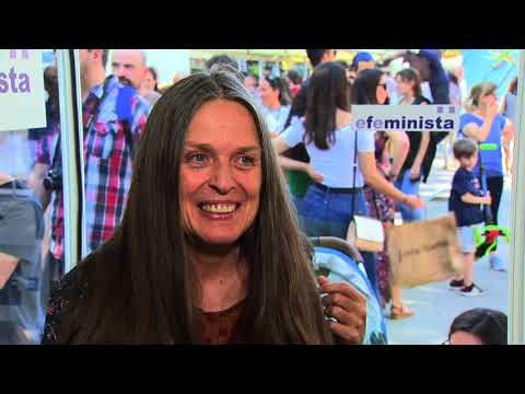 OUKA LEELE: La FOTÓGRAFA de la MOVIDA MADRILEÑA FALLECE a los 64 años | RTVE Noticias