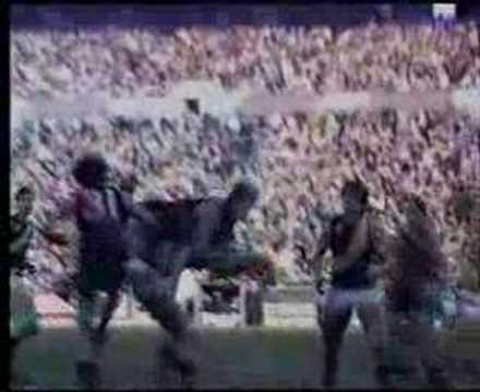 VFL theme 1981 - There's A Little Bit Of Cazaly In Us All