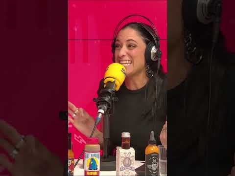 Así imita María Peláe a Lola Flores en #AlasBravas #shorts