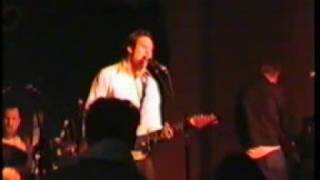 Bluebottle Kiss - Invent The Summer (Live)