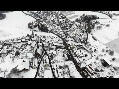 Drohnenaufnahmen Gemeinde Trüllikon