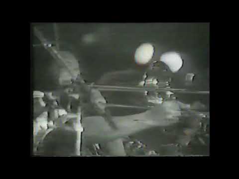 Earth Wind & Fire - Live 1979  &  Live at the North Sea Jazz Festival 1997