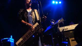 Robert Glasper Experiment LIVE - A Love Supreme (Coltrane Cover) - Paris, Le Trianon - 060412.MP4