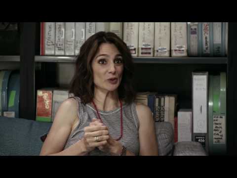 download lagu mp3 mp4 Annie Parisse, download lagu Annie Parisse gratis, unduh video klip Annie Parisse