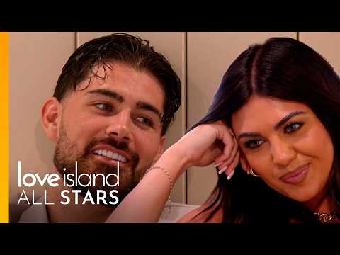 Belle and Scott get closer on the Terrace 👀 | Love Island All Stars 2026