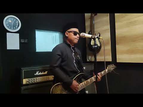 Badsound Tak Kembali ( Setudio Session )