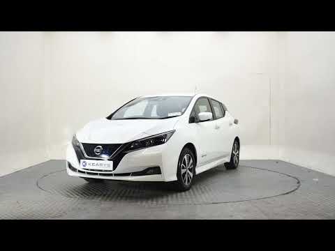 Nissan Leaf SV Premium 40 kWh With Cold Pack - ON - Image 2