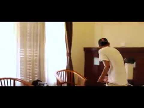 (UHA MIDOHA) - Frend Brown × Carel Kiss - (BLACK-JESUZ CREW TLS)