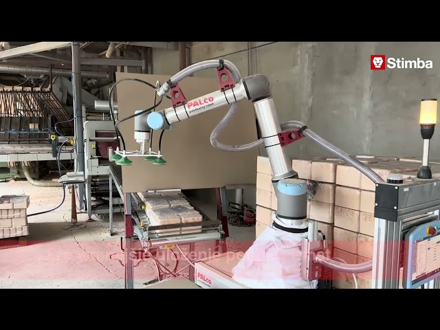 Ekopal | paletizácia brikiet robotom | paletizačný cobot PALco UR10e