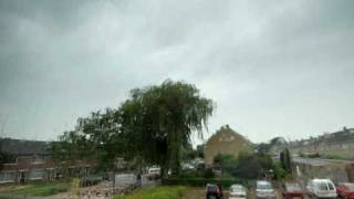 preview picture of video '(2) noodweer boven Wervershoof...14-07-2010.'