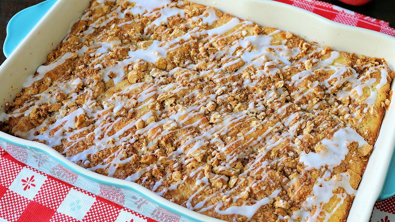 Easy Apple Cinnamon Coffee Cake