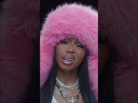 SHE’S BACK!! 🅱️🅱️ #msbanks #staytuned