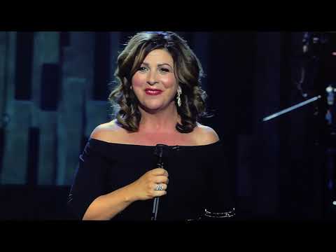 Lisa Stanley - Silver Threads and Golden Needles (live)