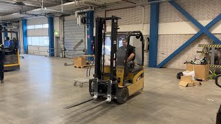 Погрузчик вилочный трехколесный Caterpillar EP16NT | Изображение 4 - Machineryline