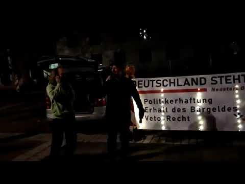 Wolfsburg 02 11 2022 Deutschland steht auf Neustart Demokratie Marktplatz