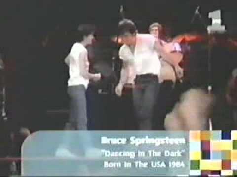 Bruce Springteen - Dancing in the dark (Videoclip con COURTENEY COX)