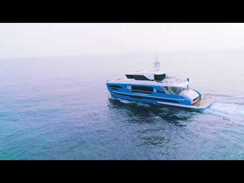 New Horizon FD87 Skyline Luxury Yacht