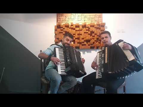 Vojce i Nikola🎶 - Berovka 🇲🇰