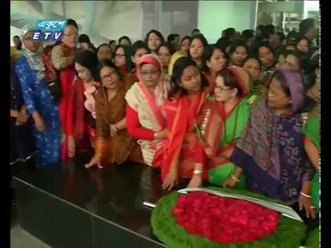 জাতির জনকের প্রতিকৃতিতে প্রধানমন্ত্রীর শ্রদ্ধা