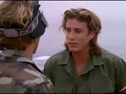 Baywatch S06E11 Logan & Cody (David Chokachi) have fistfight, Cody gets thrown off a cliff