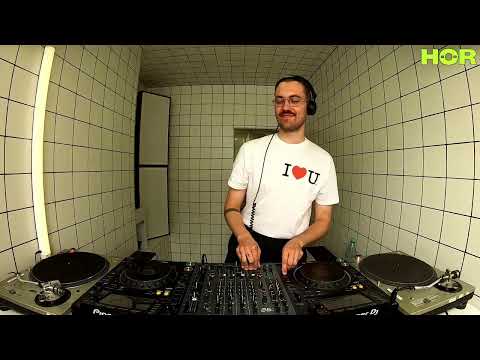 Marlon Hoffstadt / July 28 / 4pm-5pm