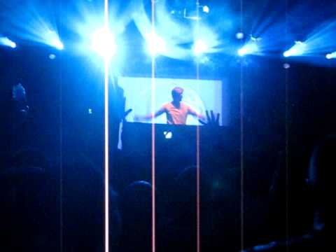 Armin Van Buuren @ Commodore (08/04/09) Rain ft. Cathy Burton