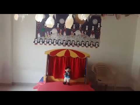Senior kinder garden puppet show
