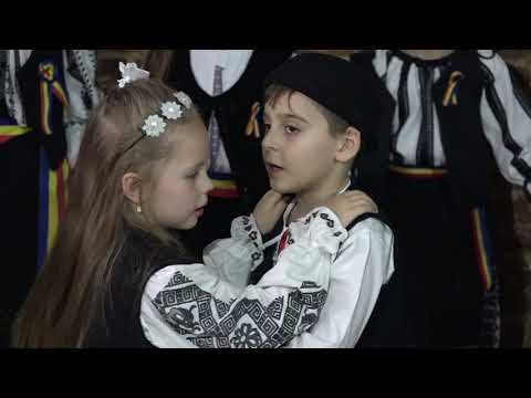 GRUPUL FOLCLORIC VOCAL DORULET - UITE COBOARA CIOBANI