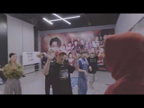 #StreetDanceofChina3Lay #EXO #StreetDanceofChina3 #Lay    200904 Lay / Zhang Yixing "Routine battle"