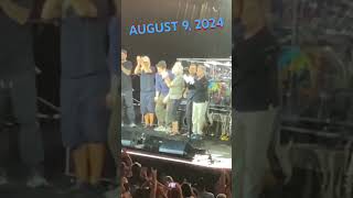 #deadandcompany END OF SHOW BOW #bobweir #johnmayer #mickeyhart #thesphere #vegas  #gratefuldead #yo