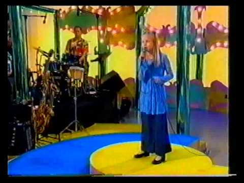Oon Äiti Pieni Lintu Vain video
