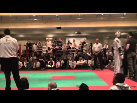 Raymond Daniels vs Michael Page