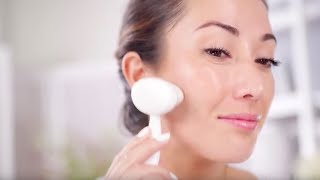 Honey Brush Nanopore Face Brush
