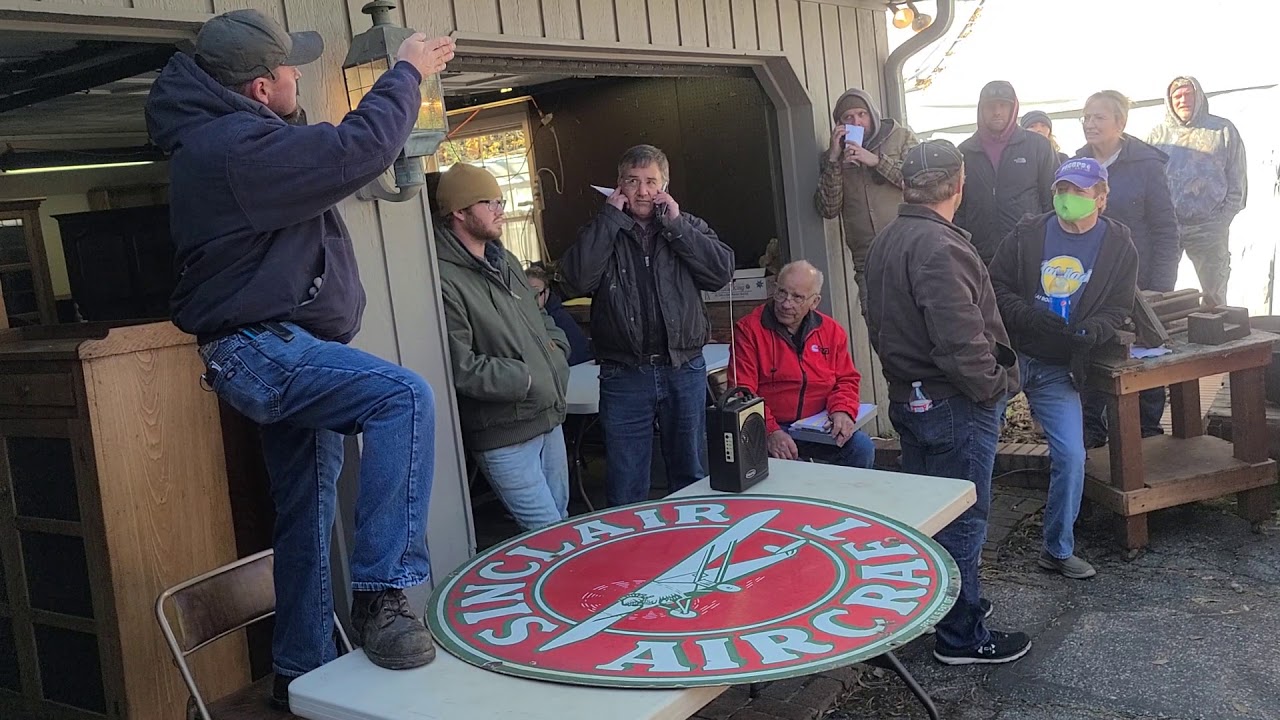1930 Sinclair Aircraft Sign Sold at Auction Columbus IN