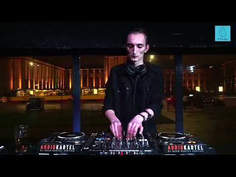 The Blue Oyster: Kharl / 16.04 / 19 - 20