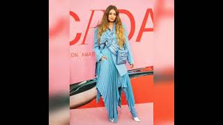 Gigi Hadid hottest 🔥 and sexiest 😳🤯 outfits looks 💕#gigihadid #modest #viral #ytshorts ❤️