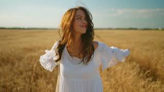 B.J. Thomas - Hooked On A Feeling