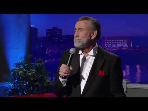 Ray Stevens - "Would Jesus Wear A Rolex?" (Live on CabaRay Nashville)