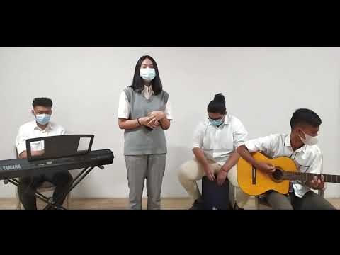 Besar dan Ajaib (Cover)